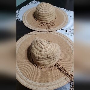 Island Beach Paper Braid Hats - Lot of 2
